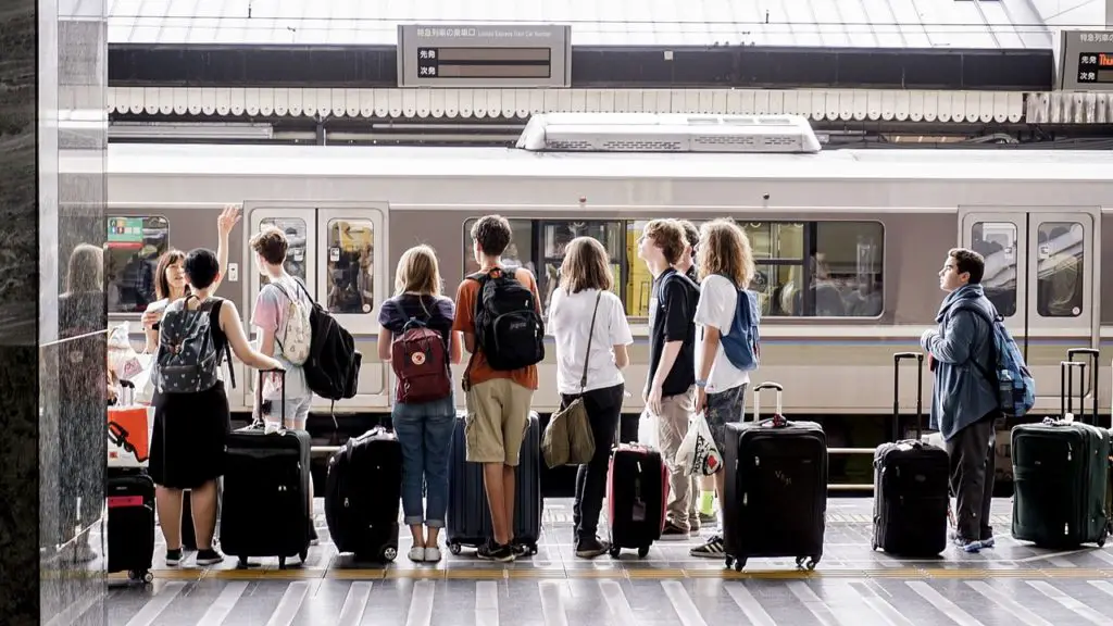 Betekenis Schrijft een rapport Sinis Where To Store Your Luggage In Train Stations, Airports And For Free In  Italy | A Sprinkle Of Italy