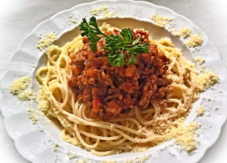 Italian American Spaghetti Bolognese