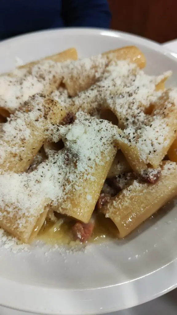 What to Eat in Rome: Pasta alla Gricia