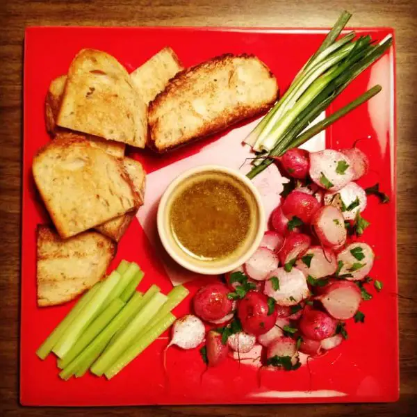 Bagna cauda what veggies to dip