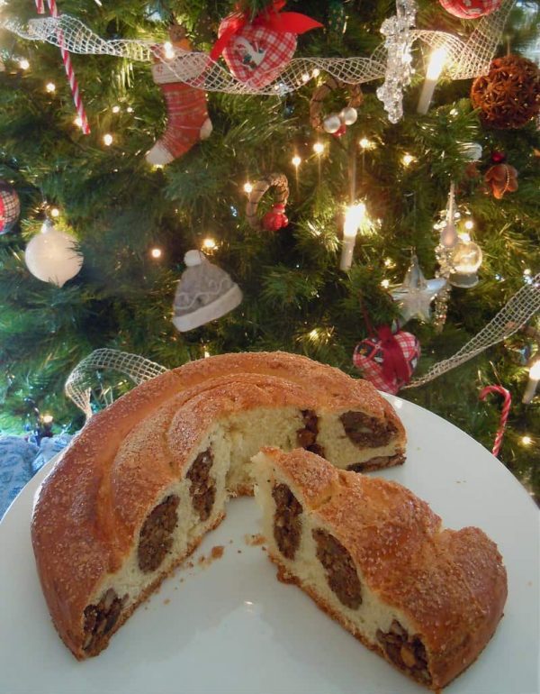 gubana christmas italian desserts