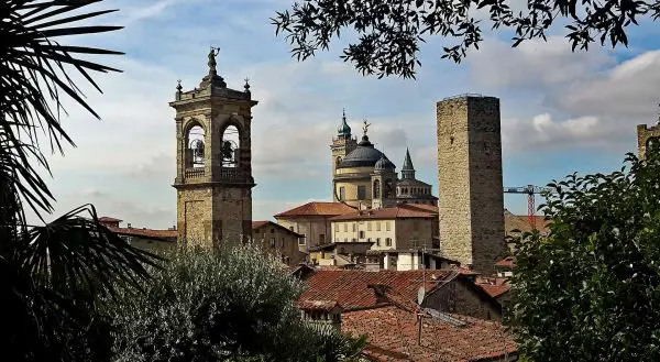 One Day Trips from Milan by Trains: Bergamo
