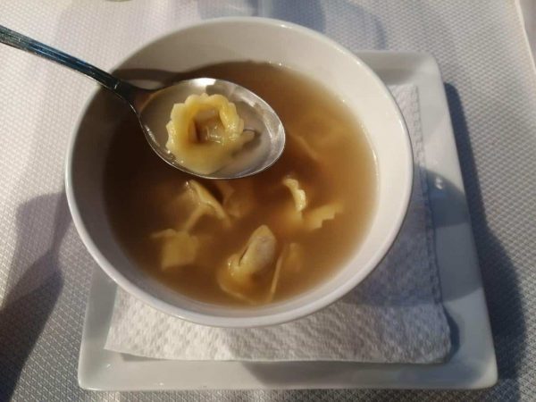 Marubini in broth: stuffed pasta from Cremona